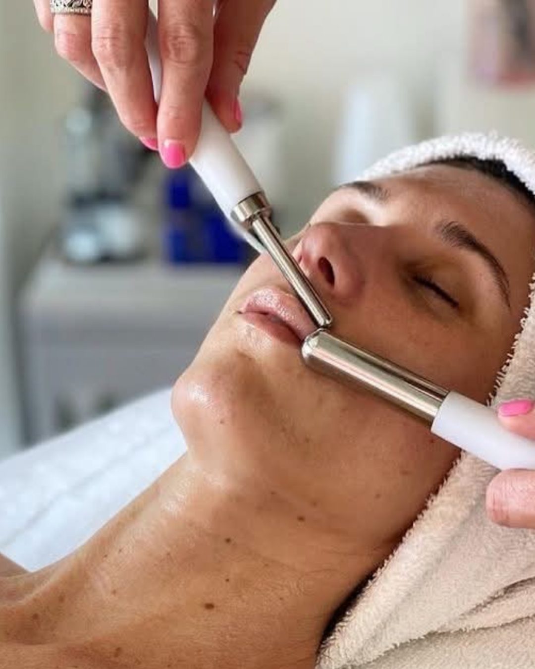 NeurotriS microcurrent treatment